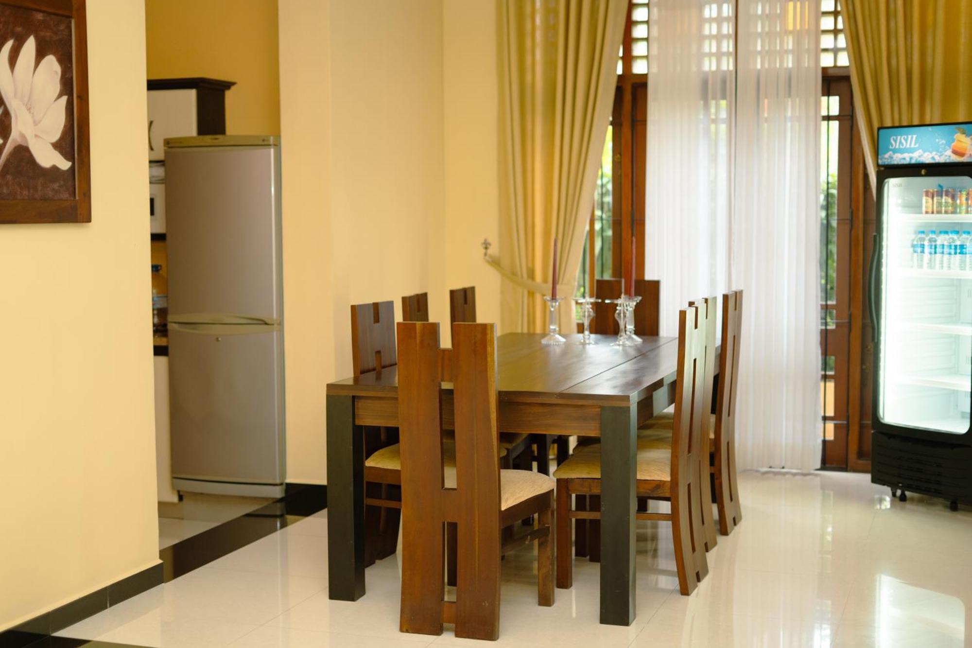 Bigcity Villa - Airport Transit Hotel Katunayaka Buitenkant foto