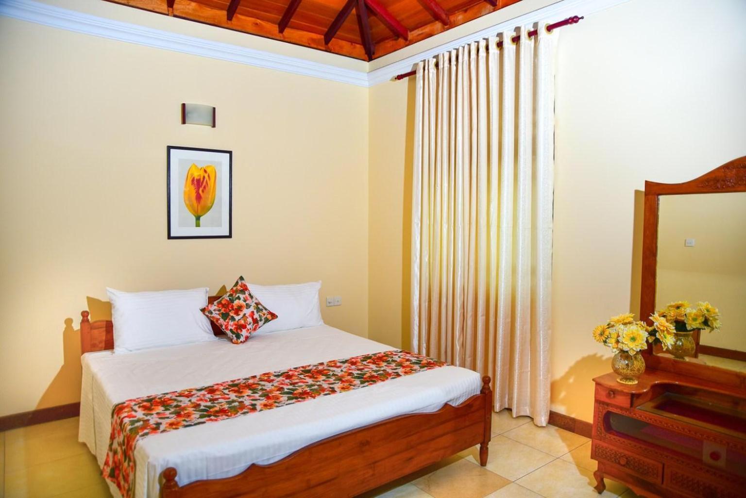 Bigcity Villa - Airport Transit Hotel Katunayaka Buitenkant foto